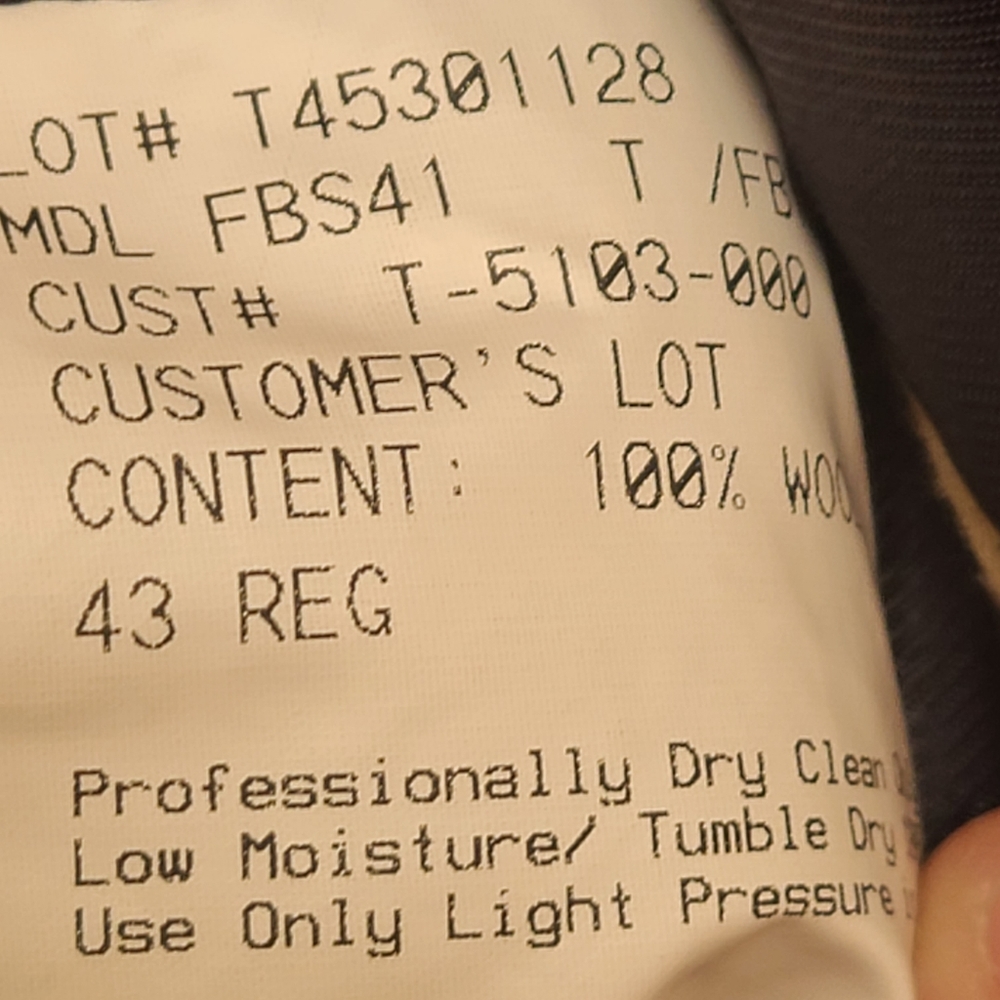 BURBERRY Blazer! 2026 CLEARANCE!! - Picture 8 of 14